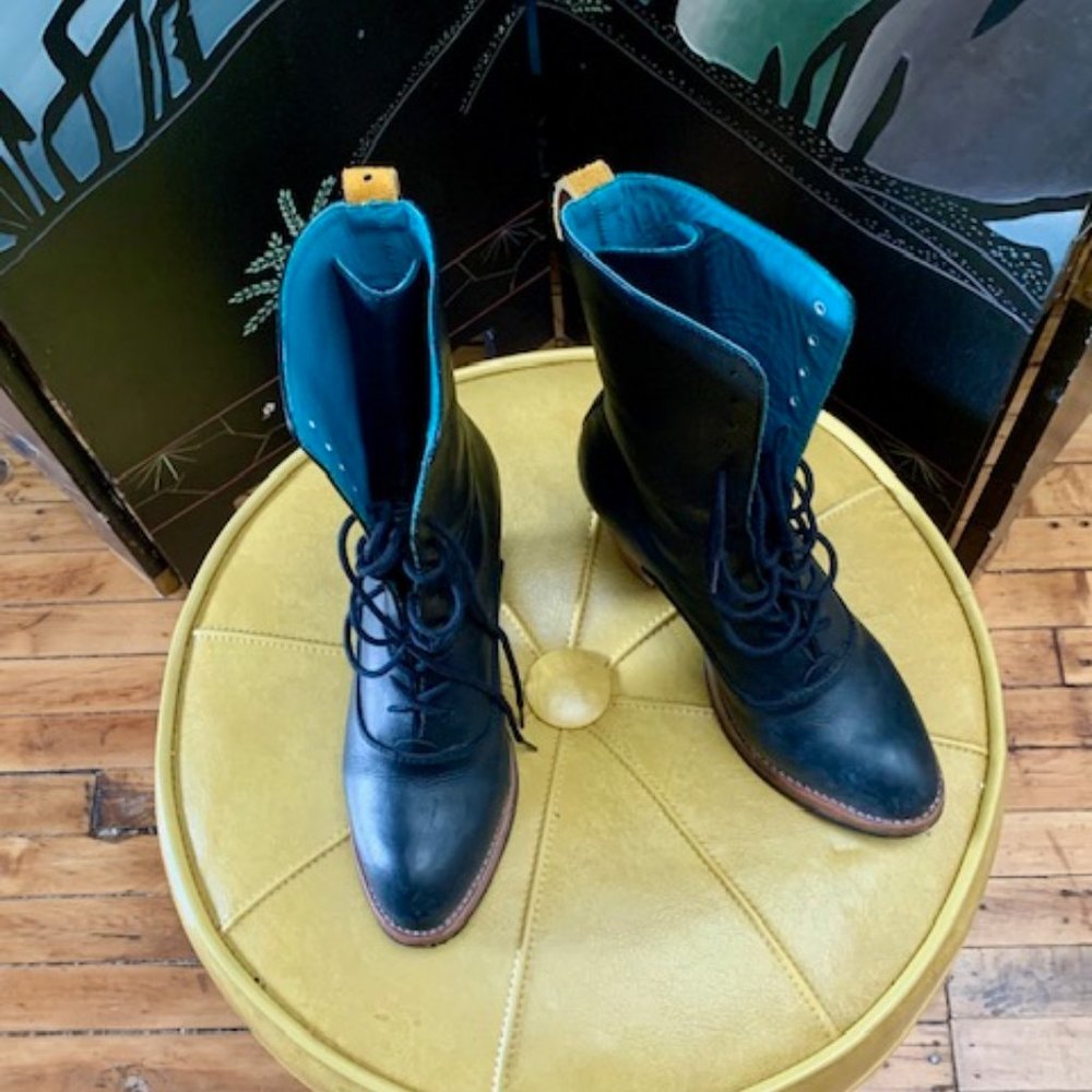PS Kaufman No. 1018 Crosswalk Tall Lace-up Black Leather Boots - Picture 4 of 4